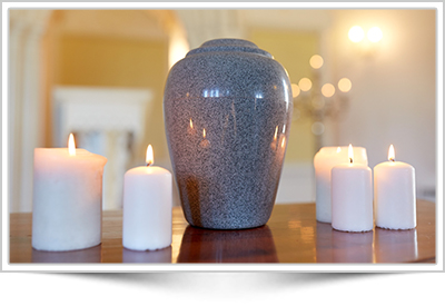 Funeral cremation vase with candles